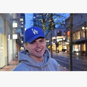 Meet your Posher, Joel